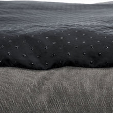 Lade das Bild in den Galerie-Viewer, Trixie BE NORDIC Bett Föhr - dunkelgrau 80 x 60 cm